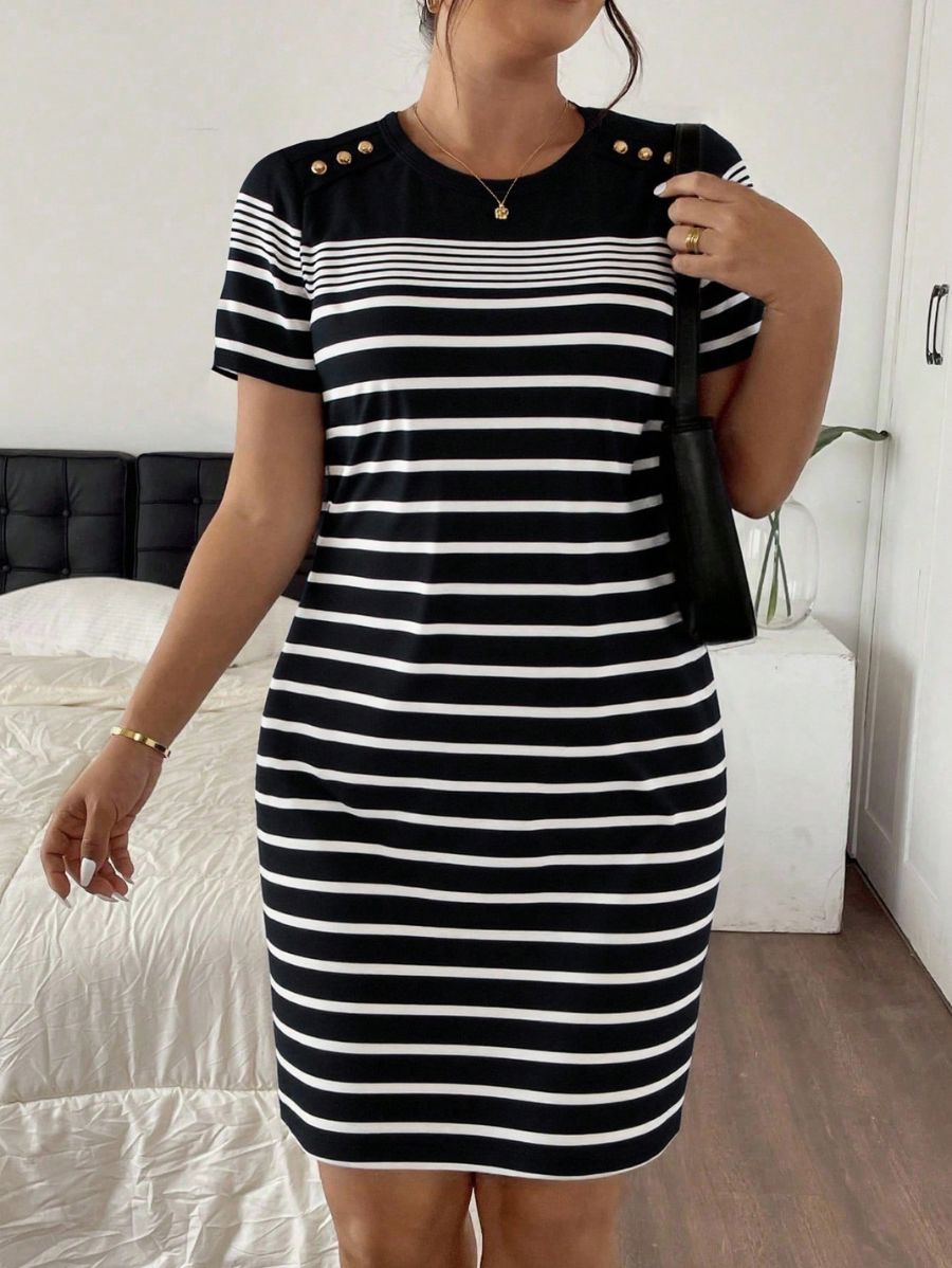 Vestido Corto A Rayas Con Detalle De Botones Plus Size Vestido Plus Size 16 ZAPRINI Negro 0XL 