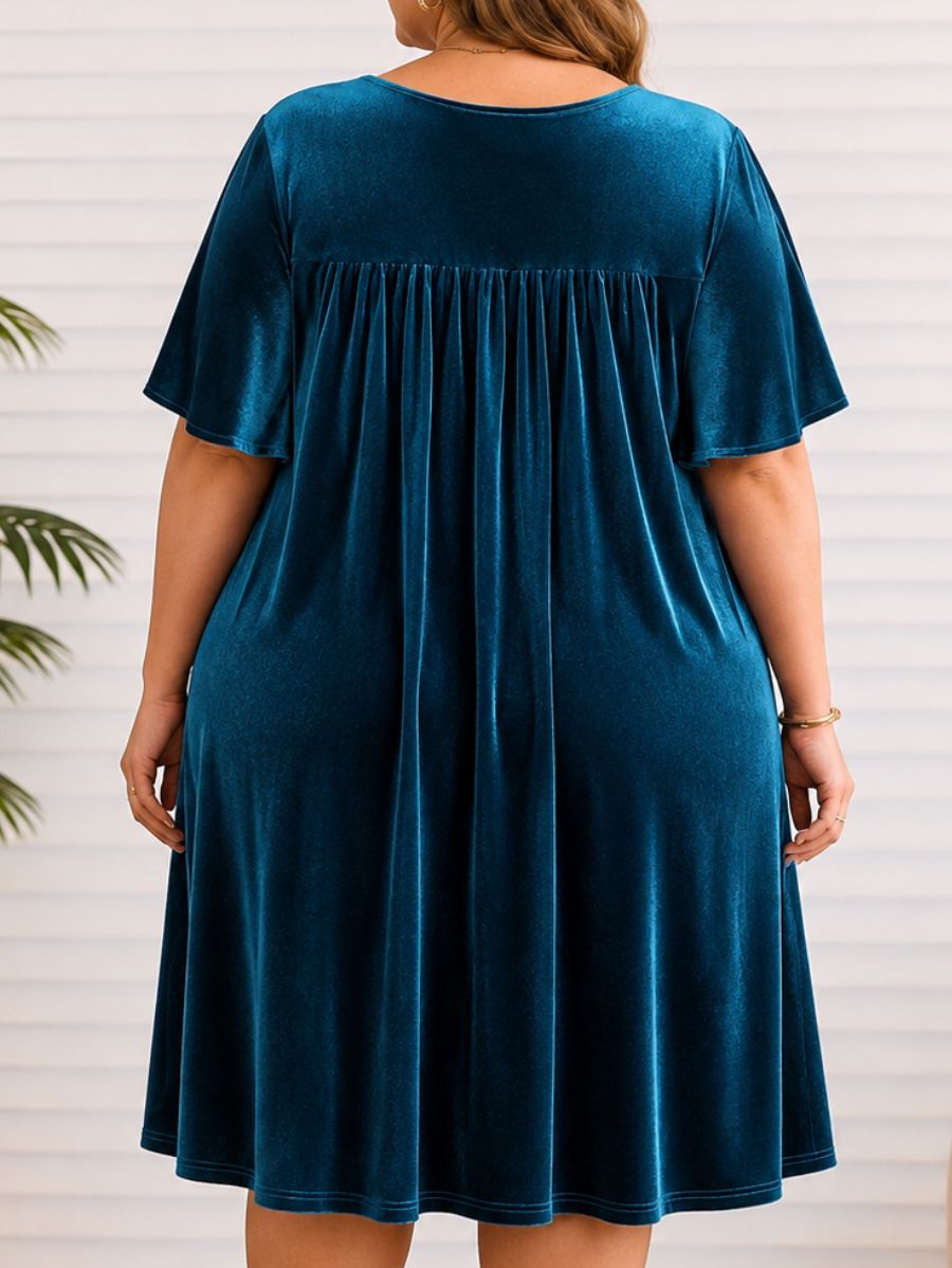 Vestido Corto Con Detalles De Encaje Plus Size Vestido Plus Size 01 ZAPRINI 