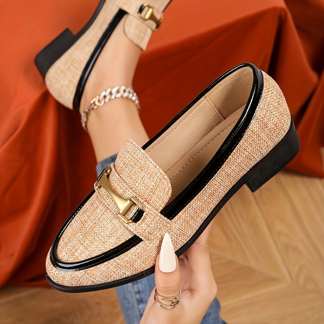 ZAPATOS CON CONTRASTE Y DETALLE DORADO Zapato 14 ZAPRINI Negro 34 