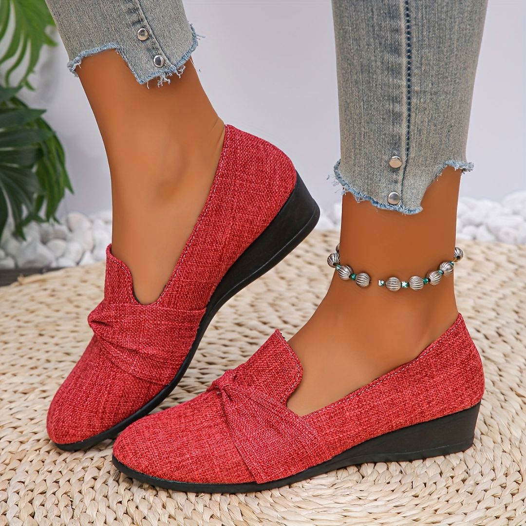 ZAPATOS CON DETALLE DE LAZO Zapato 7 ZAPRINI Rojo 34 