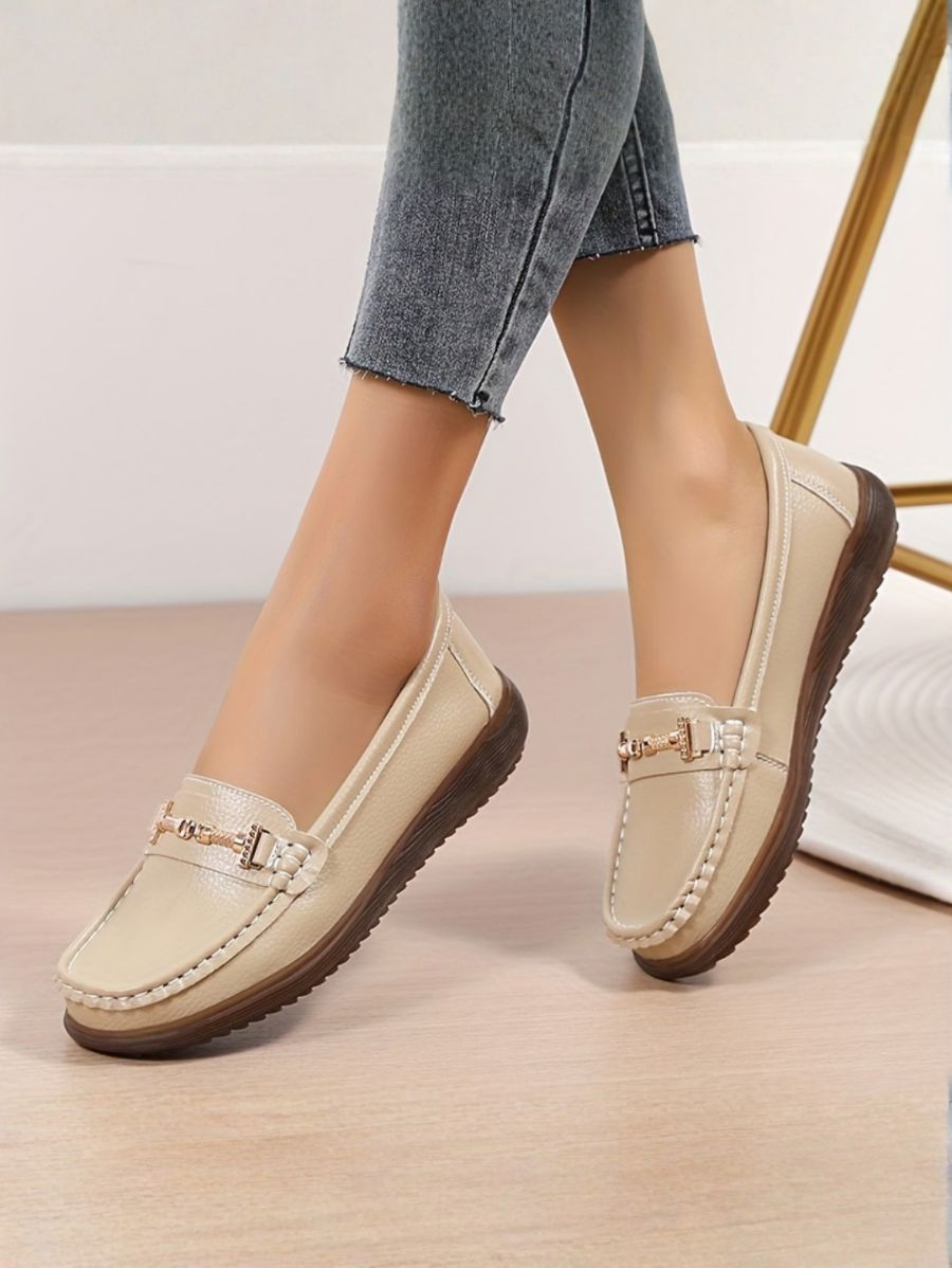 ZAPATOS CON PUNTA REDONDA Y DETALLE METÁLICO Zapato 8 ZAPRINI Beige 34 