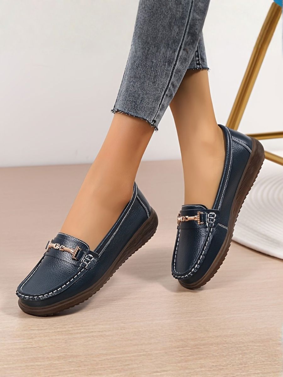 ZAPATOS CON PUNTA REDONDA Y DETALLE METÁLICO Zapato 8 ZAPRINI Azul 34 