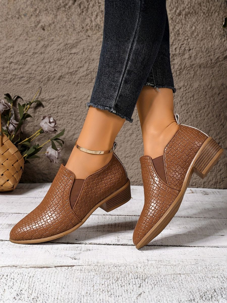 ZAPATOS DE PUNTA FINA CON TEXTURA Zapato 24 ZAPRINI Marrón 34 