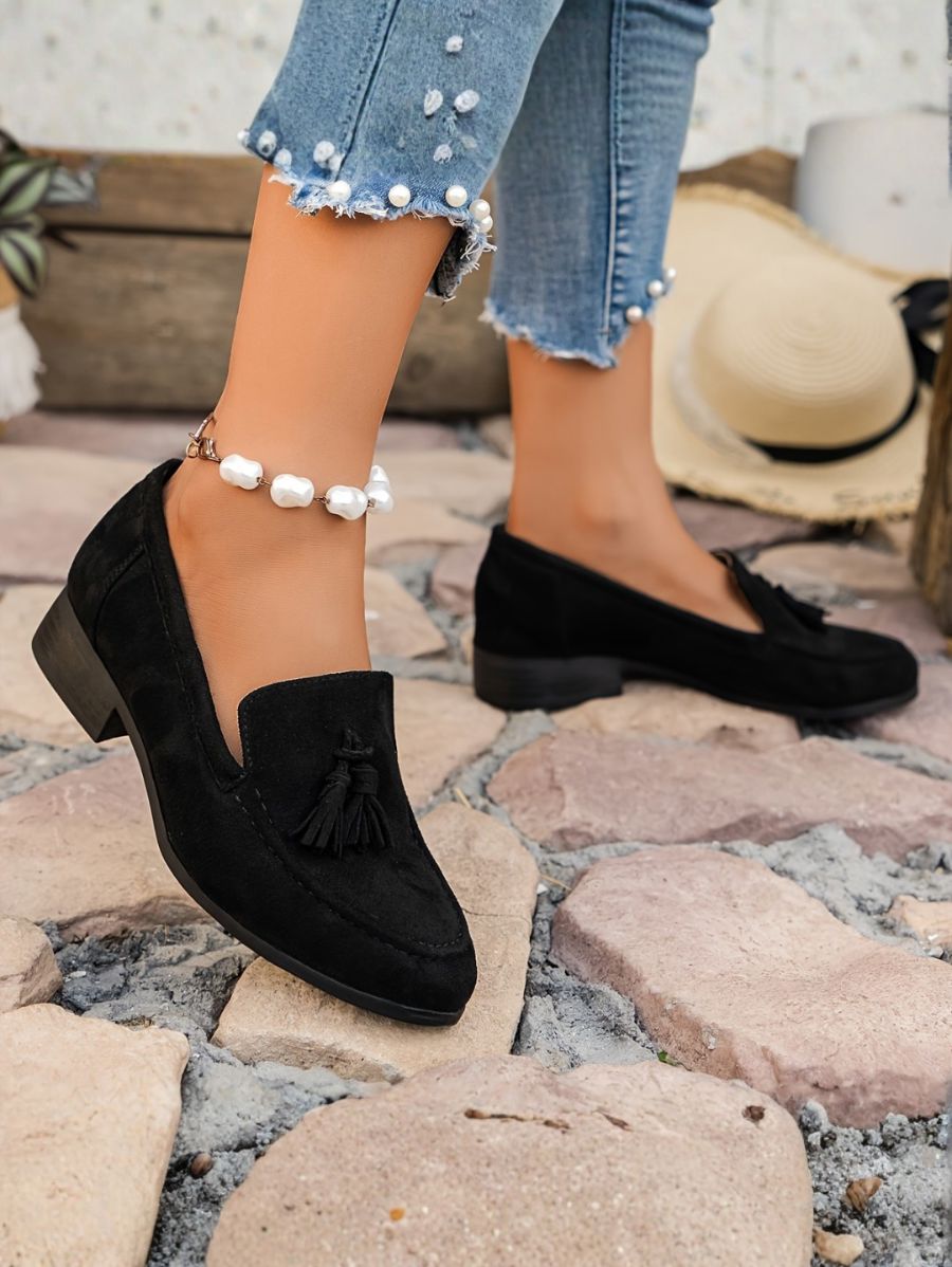 ZAPATOS DE PUNTA REDONDA CON BORLAS Zapato 4 ZAPRINI Negro 34 