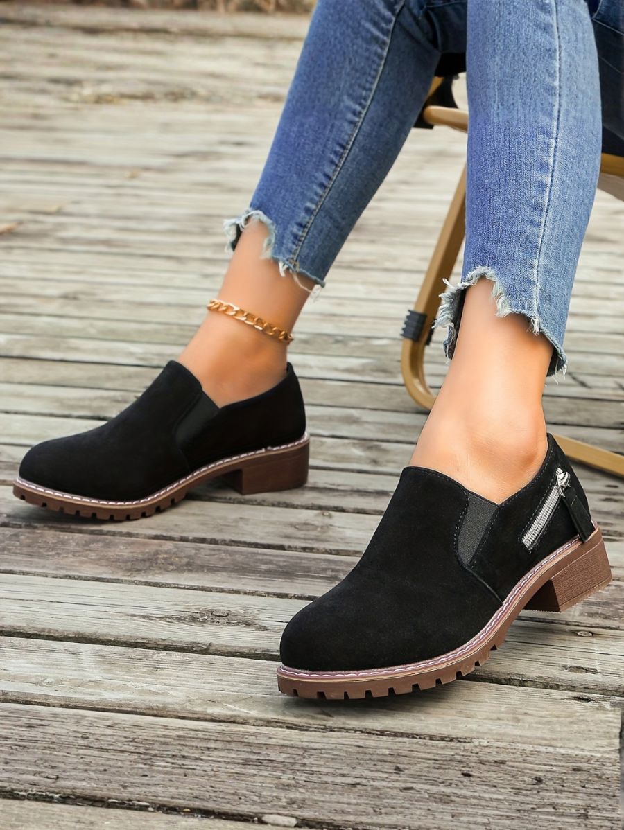 ZAPATOS DE TACÓN GRUESO CON CIERRE LATERAL Zapato 11 ZAPRINI 