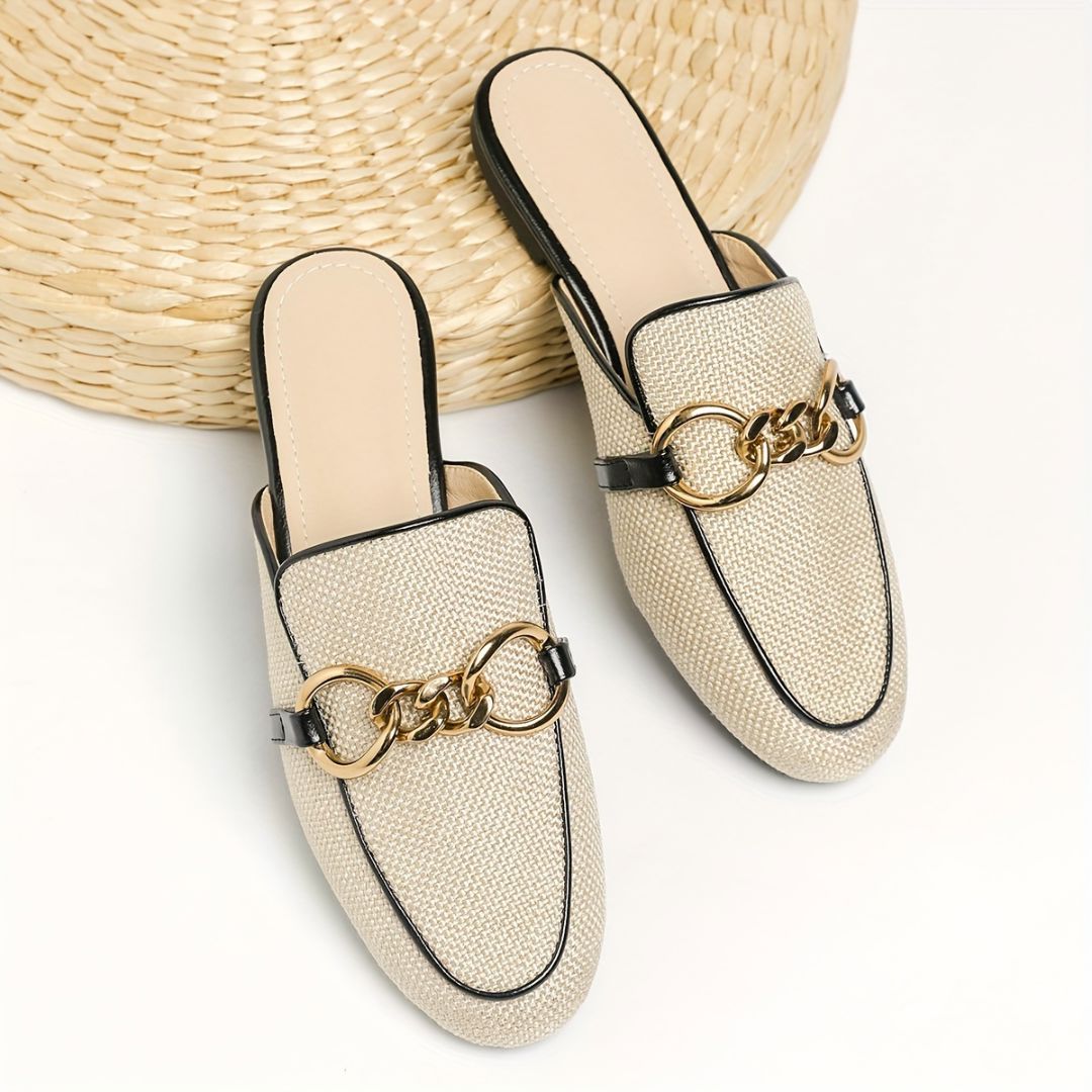 ZUECOS CON DETALLE METÁLICO DORADO Zueco 17 ZAPRINI 34 
