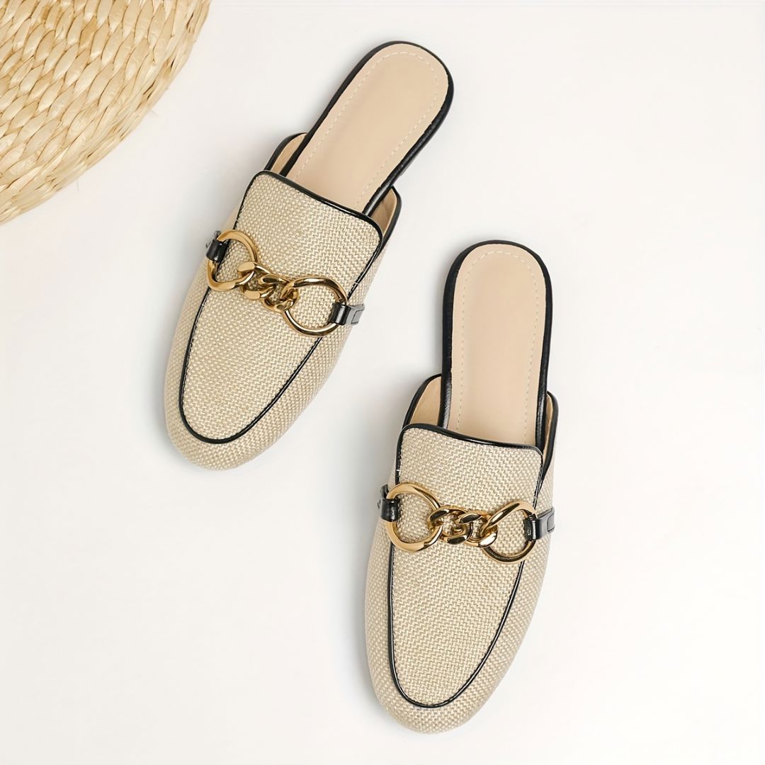 ZUECOS CON DETALLE METÁLICO DORADO Zueco 17 ZAPRINI 