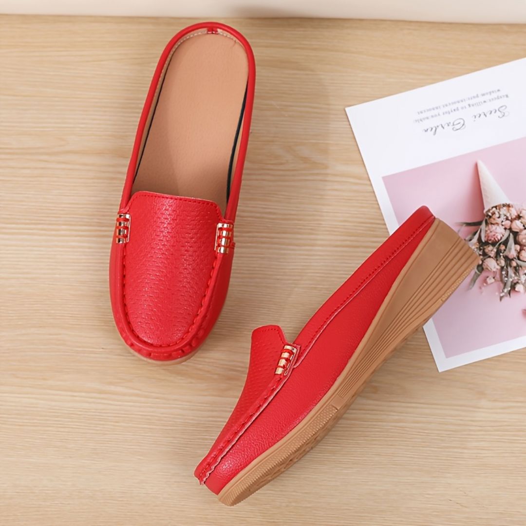 ZUECOS CON DETALLE METÁLICO LATERAL Zueco 16 ZAPRINI Rojo 34 