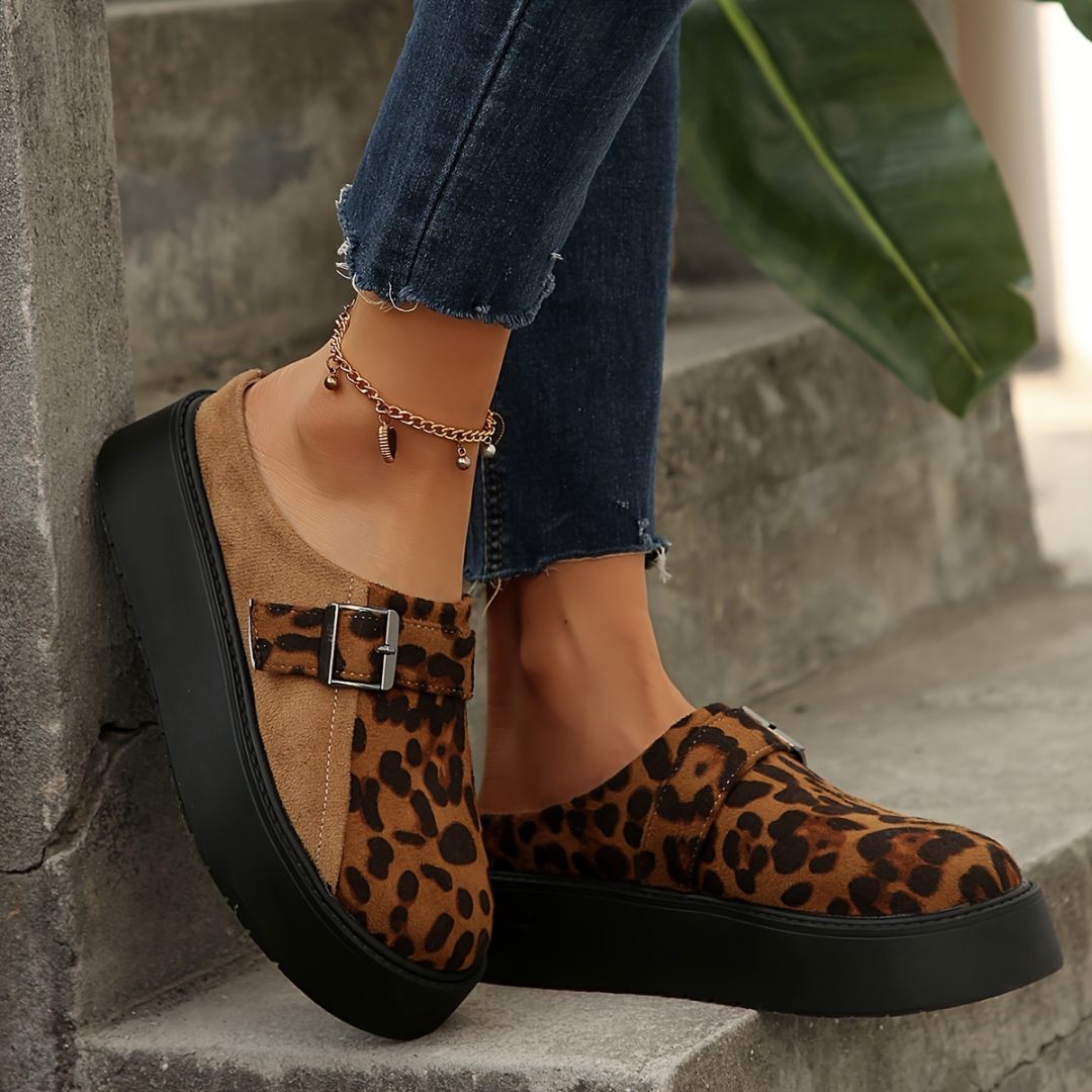 ZUECOS CON ESTAMPADO LEOPARDO Y PLATAFORMA Zueco 3 ZAPRINI 34 