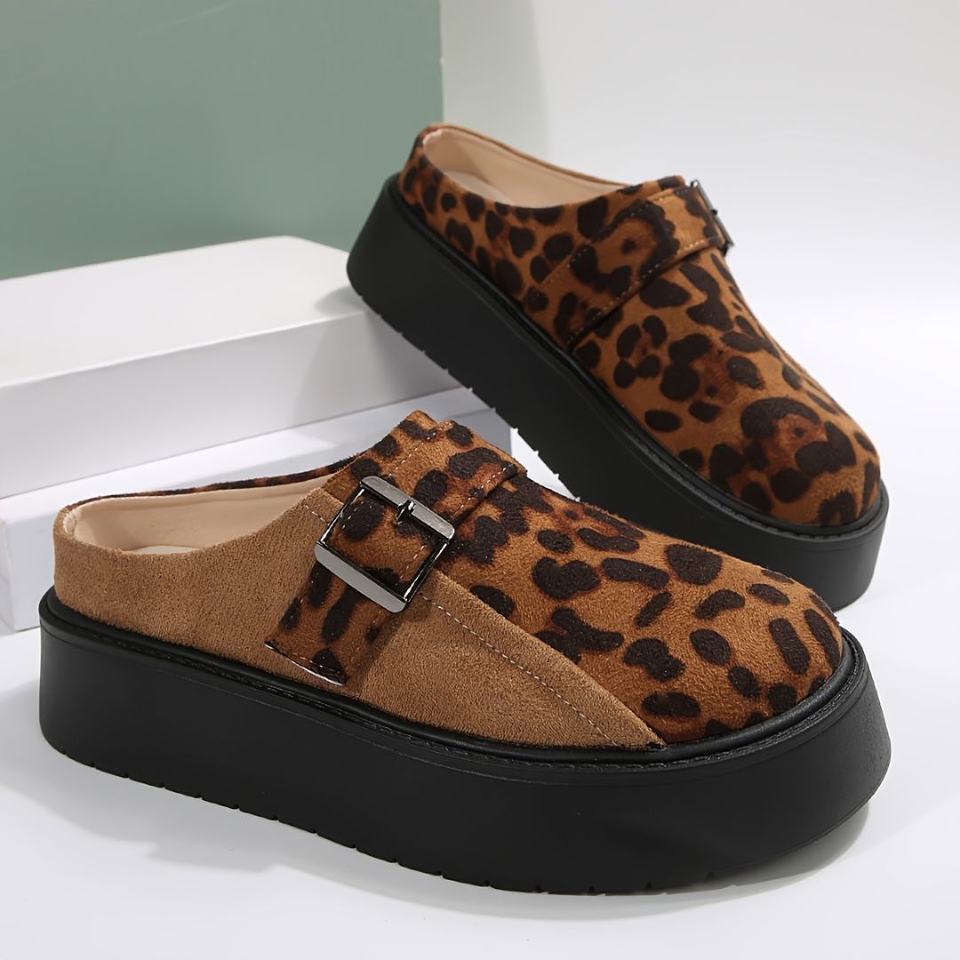 ZUECOS CON ESTAMPADO LEOPARDO Y PLATAFORMA Zueco 3 ZAPRINI 