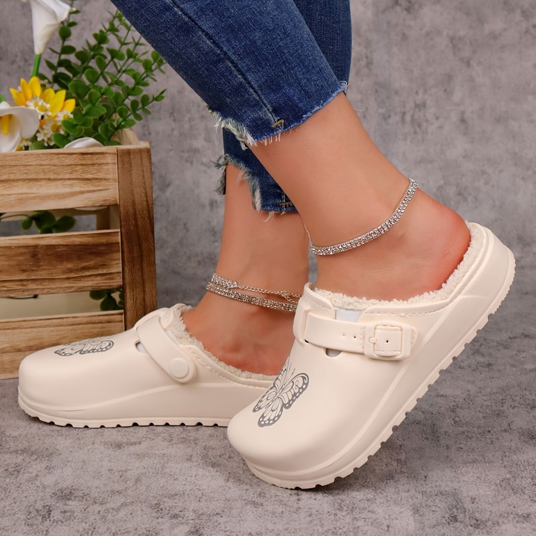 ZUECOS CON MARIPOSA FORRADOS Zueco 25 ZAPRINI 