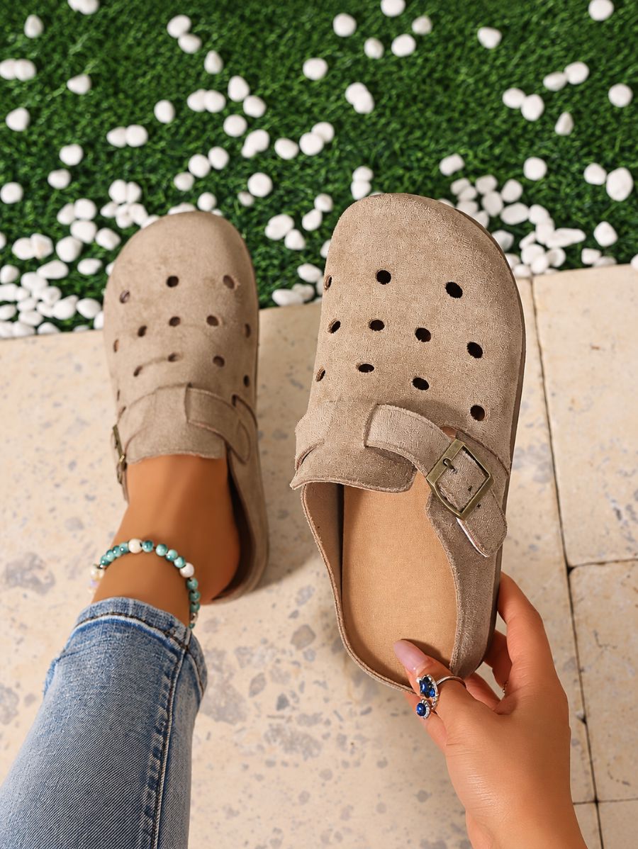 Zuecos Con Aberturas Redondas Zueco 26 ZAPRINI Beige 34 