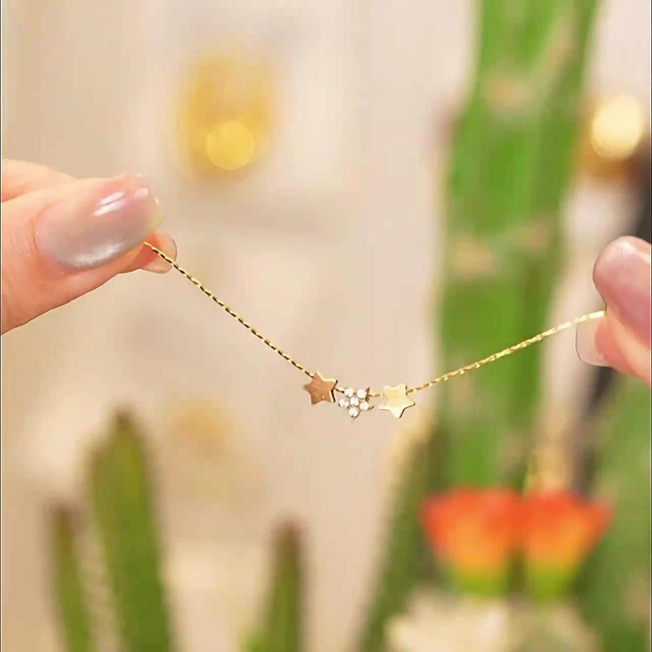 Collar Con Dijes De Estrellas Enchapado En Oro 18K