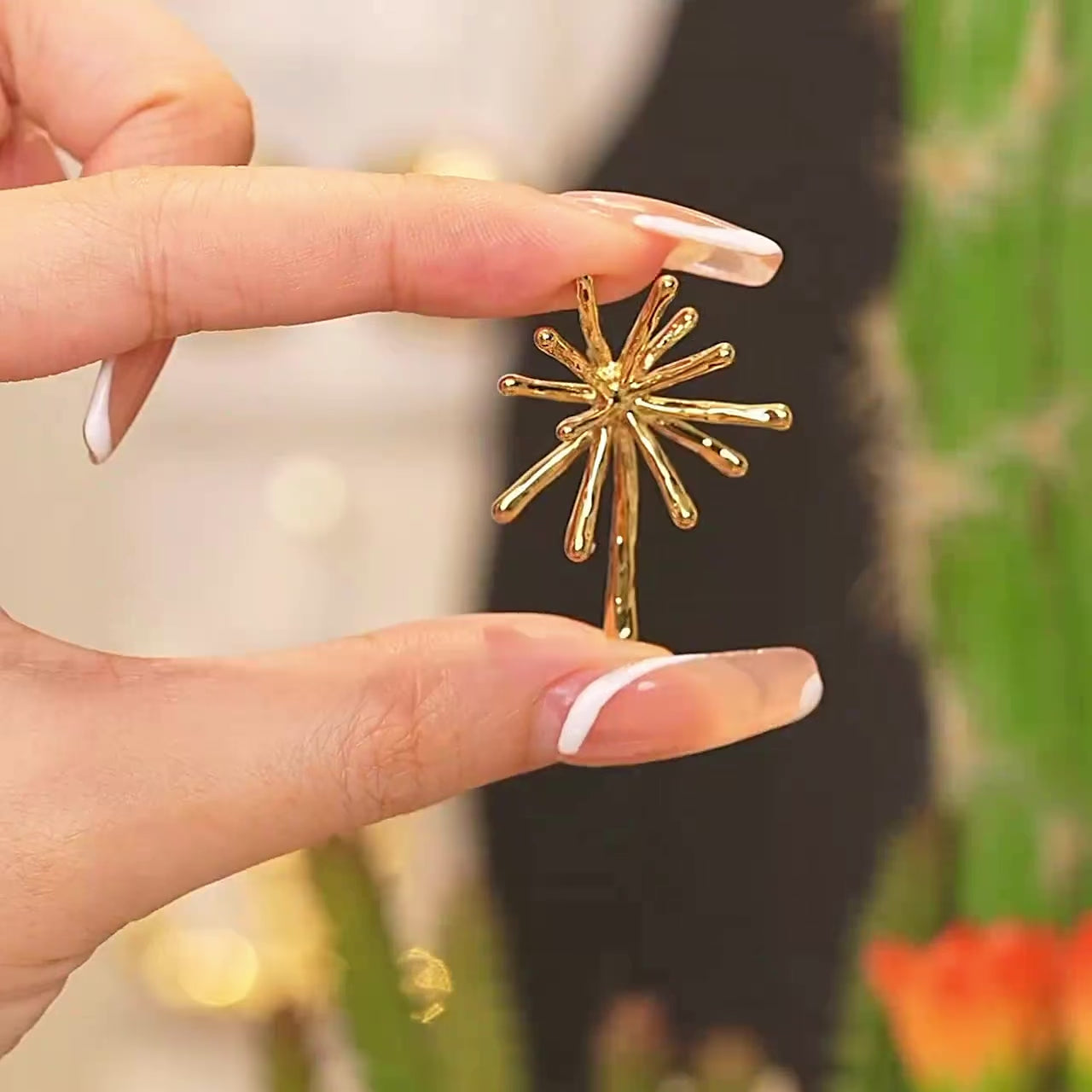 Caravana Con Forma De Destello Enchapado En Oro 18K